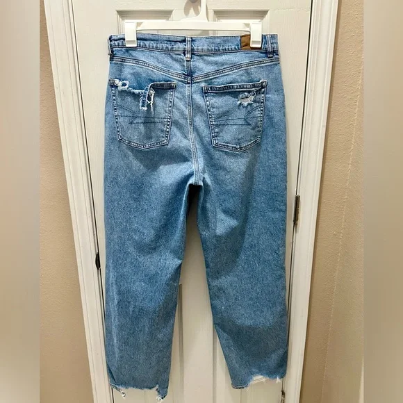 AMERICAN EAGLE highest rise ripped baggy straight jeans size 14 distressed - Picture 16 of 16